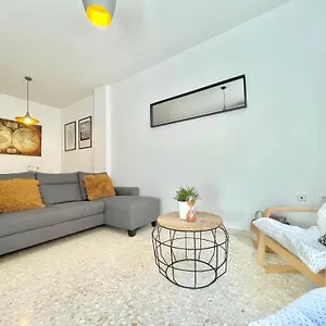 https://cntrico-2-dormitorios-con-parking-en-la-trinidad.es-andalucia.com